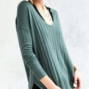 Urban Outfitters Kimchi Blue Ribbed V Neck Sweater